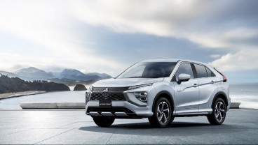 Mitsubishi Eclipse Cross PHEV Mulai Dipasarkan, Ini Spesifikasi dan Harganya