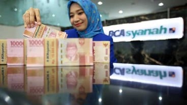   RENCANA BISNIS BANK    : Bank Syariah Kejar Target