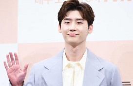 Aktor dengan Bayaran Tinggi, Ini Cara Lee Jong Suk Habiskan Uang