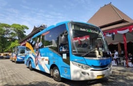 Berkeliling Yogyakarta dengan Teman Bus