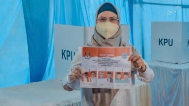 Siti Nurazizah Doa Bersama Ma'ruf Amin Sebelum Nyoblos di Pondok Pucung