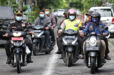 Pilkada Surabaya, KPU Mulai Pleno Rekapitulasi, Real Count Catat 57,2 Persen Diraih Eri 