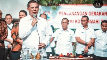 KPK Perpanjang Masa Penahanan Wali Kota Cimahi Non Aktif 