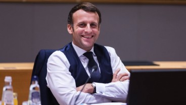 Positif Covid-19, Emmanuel Macron Sebut Dalam Kondisi Baik