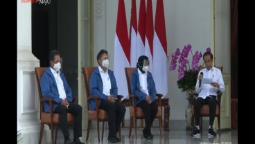 Intip Busana Perkenalan 6 Menteri Baru Kabinet Jokowi, Putih dan Biru. Apa Maknanya?