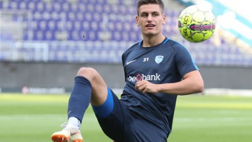 Sudah Tiba di Italia, Maehle Tak Bisa Bela Atalanta vs Sassuolo