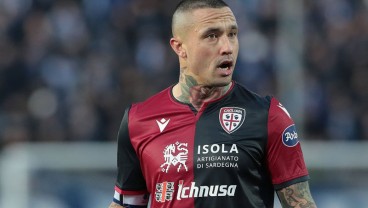 Kembali ke Cagliari, Radja Nainggolan Ingin Kembali Bergembira