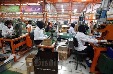 Manufaktur Tumbuh 2021, CORE: Tren Pertumbuhan Negatif Masih Berlanjut