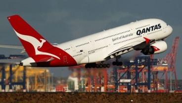 OPTIMISME VAKSIN : Qantas Mulai Jual Tiket Internasional