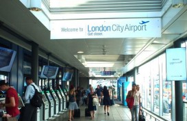 Inggris Wajibkan Hasil Tes Swab bagi Pelancong  