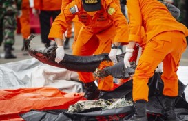 Polairud Temukan Pecahan Pesawat Sriwijaya Air dan Satu Kantong Jenazah
