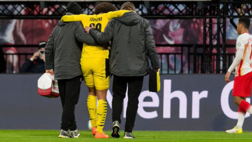 Borussia Dortmund Kehilangan Axel Witsel Hingga Akhir Musim