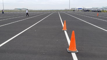   PENGEMBANGAN BISNIS    : JSMR Tunda Investasi Tol Patimban