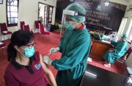 Diawali Jokowi, Program Vaksinasi Covid-19 Gratis Resmi Dimulai Hari Ini