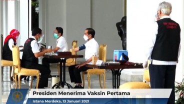 Dicek Dokter, Tensi Jokowi Naik Sebelum Disuntik Vaksin Covid-19 Sinovac