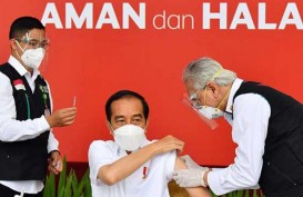 Jokowi Sudah Divaksin, Sektor Saham Mana Paling Cepat Bugar?