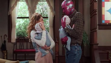 Elizabeth Olsen Ingin Beri Warna Baru Fase Keempat MCU