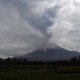 Gunung Semeru Muntahkan Awan Panas Sejauh 4,5 Kilometer