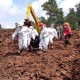 Korban Meninggal Longsor Sumedang Jadi 28 Orang, 12 Masih Hilang