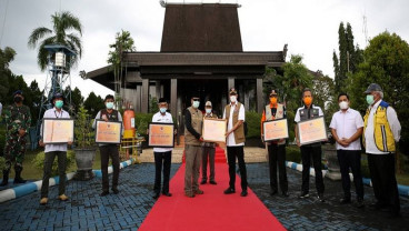 BNPB Serahkan Dana Siap Pakai Rp3,5 Miliar Tangani Banjir Kalsel