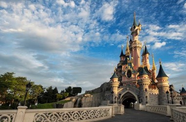 Ditunda, Disneyland Paris Baru Dibuka 2 April 2021