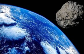 Asteroid Seukuran Paus Biru Dekati Bumi