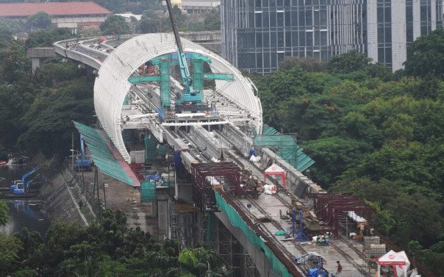 Mengukur Klaim Lo Kheng Hong Soal Utang Emiten BUMN Karya