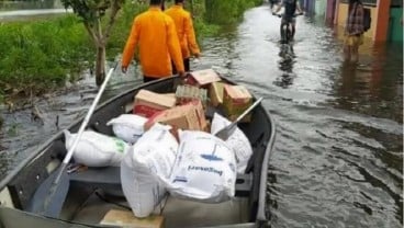 Banjarmasin Banjir, 100 Ribu Orang Mengungsi