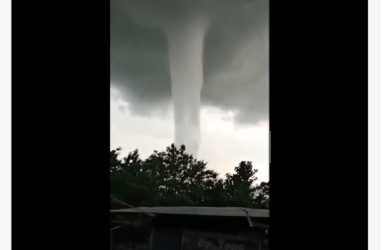 Heboh Puting Beliung Mirip Tornado Terjang  Wonogiri, Begini Penjelasan  BMKG