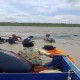 Warga Sungai Kong OKI Selamatkan Paus Terdampar