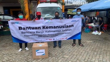 Peduli Korban Bencana Banjir Kalsel, Karyawan dan Karyawati Angkasa Pura I Balikpapan Beserta Komunitas Bandara SAMS Sepinggan Berikan Bantuan