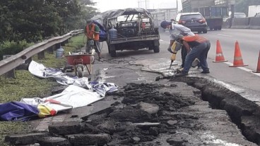 Tol Surabaya-Gempol Longsor, Jasa Marga Kurangi Kapasitas Transaksi Gerbang Dupak dan Banyuurip