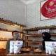 Resya Cake and Bakery Beradaptasi di Masa Pandemi