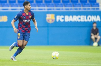 Ronald Araujo Pahlawan Tanpa Tanda Jasa Barcelona di Vallecas