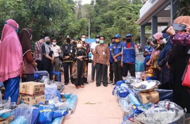 Kemensos Titipkan Bantuan untuk Korban Longsor Tanjung Pinang