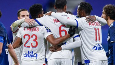 Hasil Liga Prancis : Lyon Sikat Bordeaux, Lewati Paris Saint-Germain