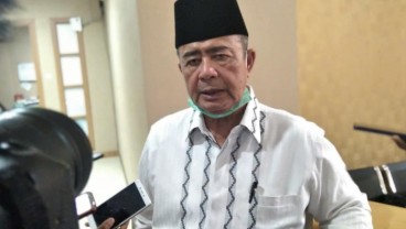 Wagub Sumbar Terbang ke Lokasi Bencana Sulbar Bawa Rendang