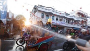 Akibat Pandemi, Festival Perang Air 2021 di Meranti Ditiadakan