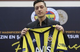 Debut Ozil Berbuah Manis, Bawa Fenerbahce Menang di Liga Turki