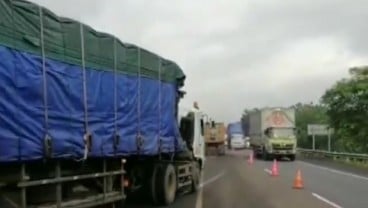 Tol Cipali KM 122.400 Jalur B Amblas, Polisi Berlakukan Contra Flow