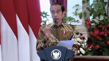 Presiden Jokowi Minta Pemerintah Daerah Tetap Gaungkan Wajib 3M