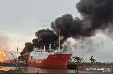 Boom! Kapal Tanker Milik Anggota DPR Terbakar, Ini Videonya