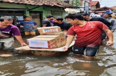 Banjir Pantura, BRI Bangun Posko Bencana dan Salurkan Sembako untuk Korban Banjir