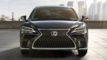 Lexus LS Generasi Kelima Resmi Mengaspal di Indonesia