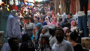 DKI Targetkan 10.000 Pedagang Pasar Divaksin Covid-19 Pekan Ini