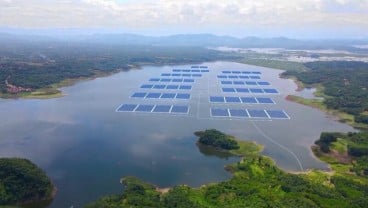 1.900 MW PLTS Terapung Berpotensi Dikembangkan di Jawa 