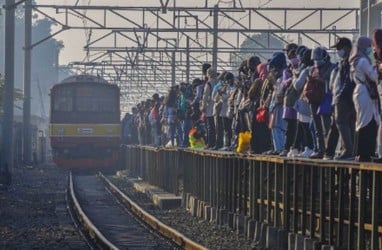 Khusus Malam ini Jadwal KRL Ada Penyesuaian dan Pembatalan. Ini Alasannya