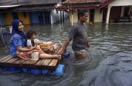 Banjir Pekalongan Dua Pekan Terakhir, Ribuan Warga Masih di Pengungsian