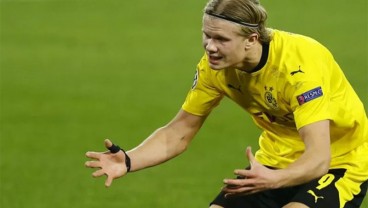 Striker Dortmund Haaland Cetak 2 Gol di Sevilla, Ada Peran Mbappe