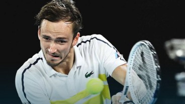 Daniil Medvedev Tantang Novak Djokovic di Final Australia Terbuka